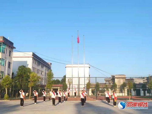 兩校共燃愛(ài)國(guó)情 洞口縣石江鎮(zhèn)中學(xué)與潮安縣彩塘中學(xué)愛(ài)國(guó)主題升旗儀式紀(jì)實(shí)